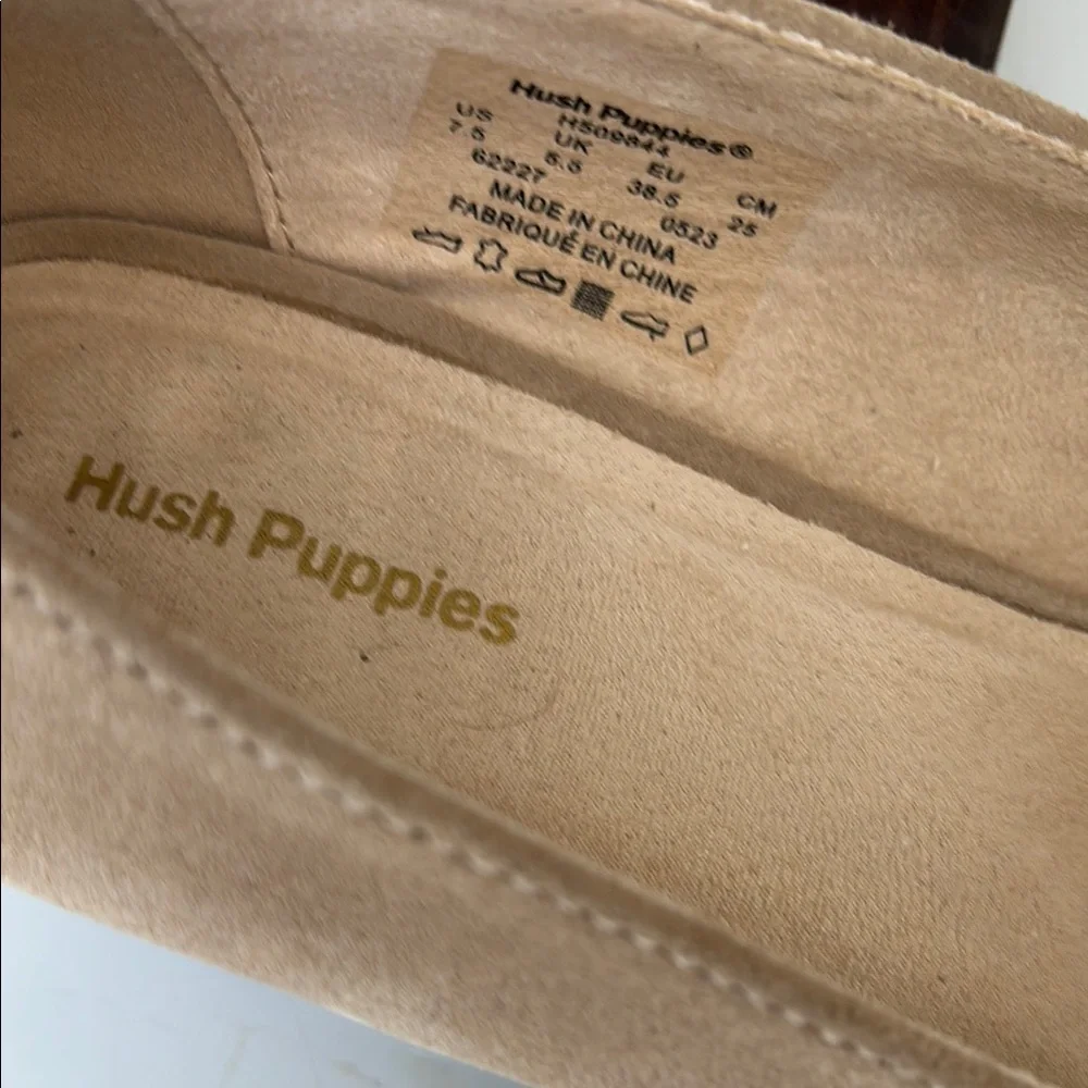 Hush Puppies Tan Suede Block Heels Like New - Picture 3 of 5